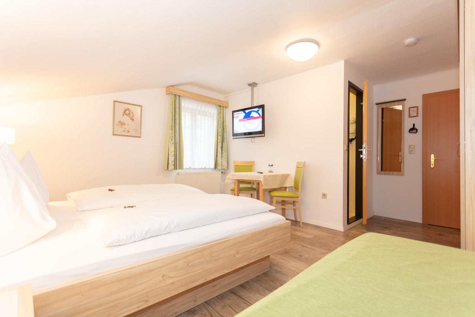 Schmittental Pension Self-Check-In Zell am See Eksteriør billede